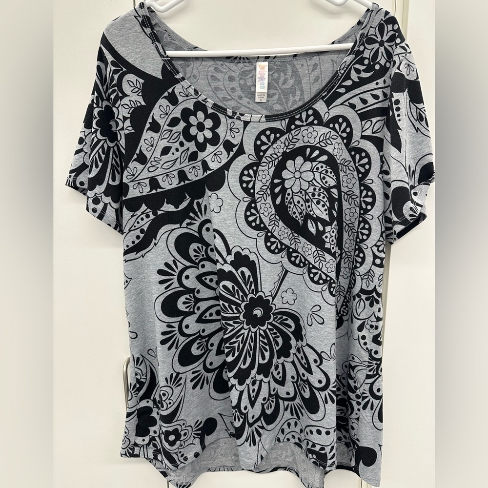 Floral Black and Gray Women's Top